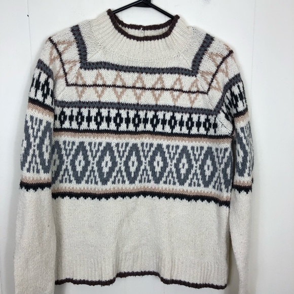 American Eagle Sweater Sz M - Picture 2 of 7